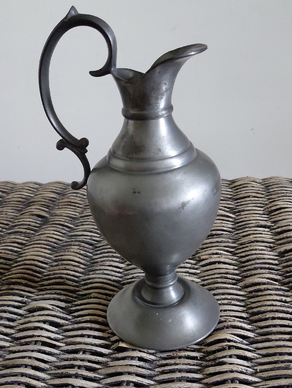 Vintage Royal Holland KMD Tiel Netherlands Pewter Pitcher